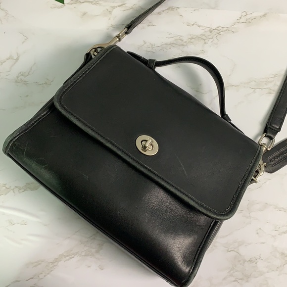 Coach Black Vintage Court 9870 Leather Crossbody Bag - Picture 5 of 9